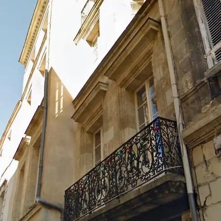 Appartement Cosy Avec Balcon, Centre Historique